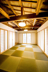 沖縄県石垣市 うちなースタイルのあらわし天井の和室